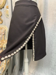 Schwarzer verzierter Rock Größe M neu mit Etikett - Bild 1 von 7