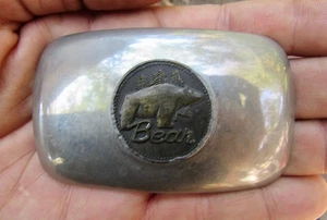 Vtg FRED BEAR ARCHERY Belt Buckle KIDDE Victor Hanson Fenway Escalade RARE VG+ - Picture 1 of 4