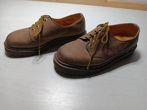 Dr. Martens Air Wair Womens Size 7 Brown Leather Made In England Shoes - Picture 1 of 10