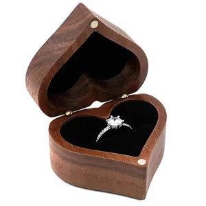 Scatola per anelli a forma di cuore Off, portagioie, porta fedi nuziali romantico, 3746 - Foto 1 di 7