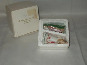 LENOX 4" mini miniature SANTA CHRISTMAS porcelain FIGURINES ~ Phillipines ~ 1994 - Picture 1 of 9
