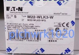 1 PCS NEW EATON M22-WLK3-W with light selector button head - Picture 1 of 3