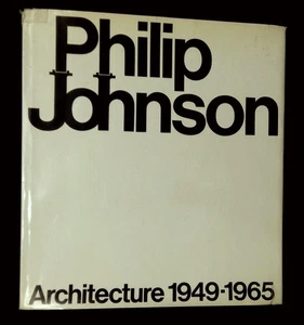 Henry-Russell Hitchcock / Philip Johnson Architecture 1949-1965 1967 - Picture 1 of 5
