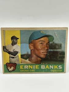 1960 Topps #10 ERNIE BANKS VG Crease Cubs BB - Picture 1 of 2