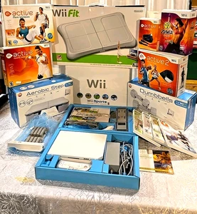 Nintendo Wii Sports Fitness Workout Bundle RVL-001 Console Wii Fit Board - Picture 1 of 8
