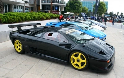 Kyosho 1:18 Lamborghini Diablo SVR Limited Autoart GT-Spirit MR Look - Immagine 1 di 4