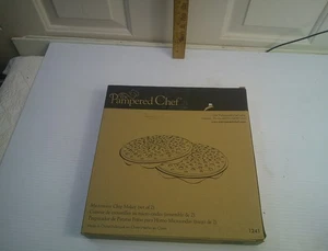 Pampered Chef Microwave Chip Maker 1241  Homemade Potato Chips New Set 2 - Picture 1 of 3