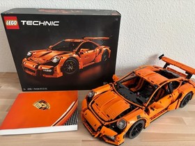 LEGO&reg; Technic Porsche 911 GT3 RS / Set 42056 | Used
