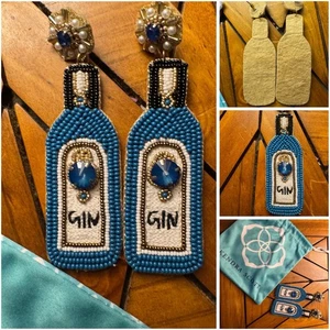 KENDRA SCOTT beaded GIN BOTTLE DANGLE earrings - Picture 1 of 5