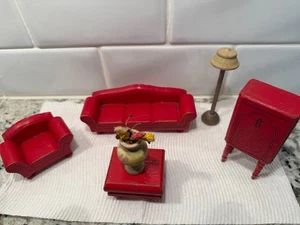Vintage 30er Jahre Strombecker Puppenhaus Möbel 4 teilig rot Wohnzimmer Set plus - Bild 1 von 3