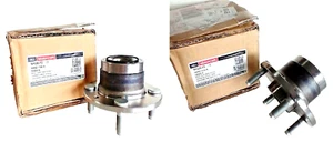 PAIR Wheel Bearing and Hub Assembly  Rear Left & Right MOTORCRAFT NHUB-75 - Bild 1 von 10