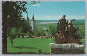 Martyrs Shrine Midland Ontario Canada Vintage Postcard - Picture 1 of 2