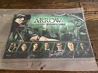 SDCC 2016 Arrow cast signed autograph poster at WB booth
