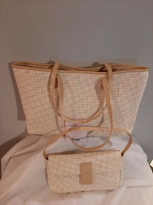 Bolso Jessica Simpson beige/bronceado a cuadros Foto 1 de 4