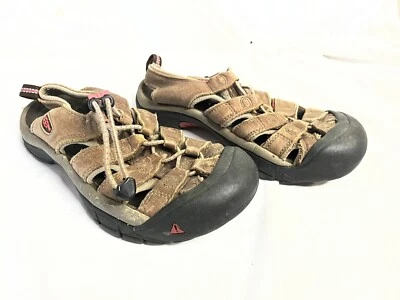 KEEN Newport H2 男式棕色水凉鞋防水运动远足鞋 — 第 1/4 张图片