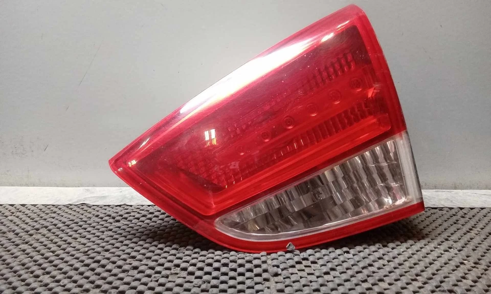 Tail Light Assembly HYUNDAI TUCSON Right 10 11 12 13 14 15 - Изображение 1 из 2