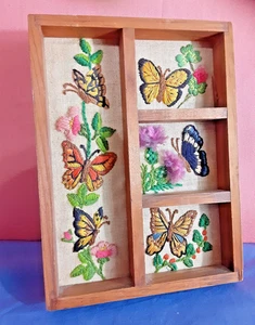 Stickerei Schmetterling & Blumen Bild Schattenkasten Handarbeit - Bild 1 von 4