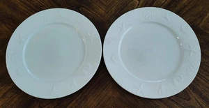 Set of 2 Thomson Pottery "SEASHELLS" Cream Embossed Rim 10 5/8" Dinner Plates - Picture 1 of 10
