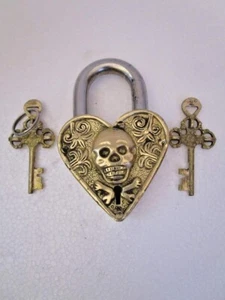 Candado de latón en forma de corazón hecho a mano estilo vintage con llaves funcional - Imagen 1 de 6