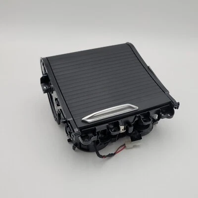 Оригинальные отделочные подстаканники для передней центральной консоли BMW X3 X4 G01 G02 2018–2024 годов выпуска - Изображение 1 из 4