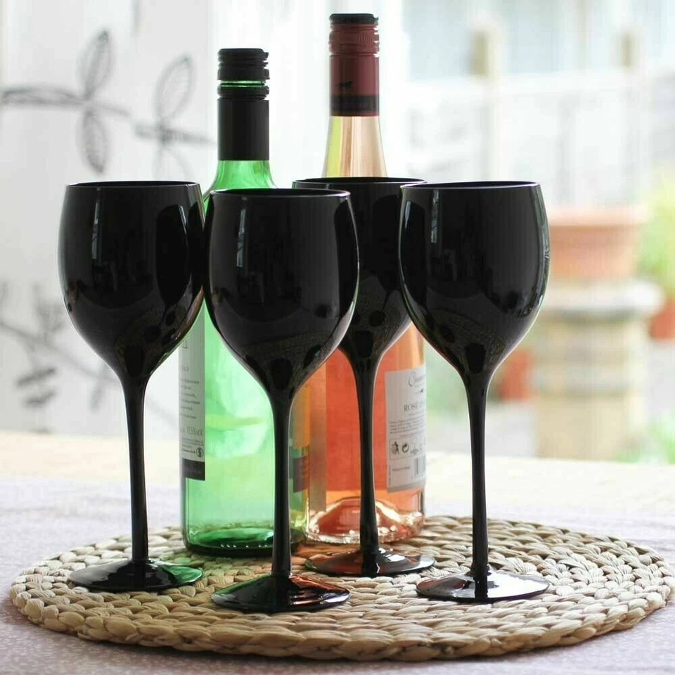 Set of 4 Black Wine Glasses Drinkware