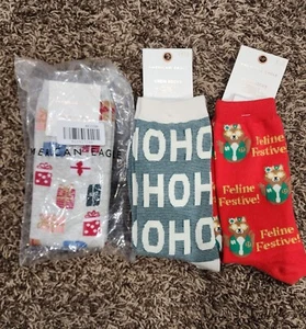 American Eagle New Holiday Crew Socks Onesize Bundle - Picture 1 of 3