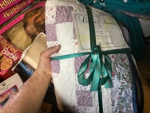 LIMITED EDITION PDK Worldwide Throw *ONLY 2000 EVER MADE* - Picture 1 of 3