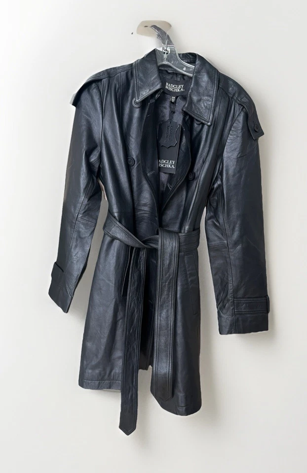 Gabardina Badgley Mischka negra de cuero genuino con cinturón nueva con etiquetas Foto 1 de 4