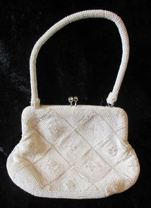 1950-60's White Beaded Handbag by Bag by Debbie/Japan w/Rhinestone Kiss Clasp - Picture 1 of 7