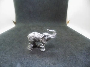 Elefante statuina animale in peltro vintage 1,5" x 1,75" (424) - Foto 1 di 5