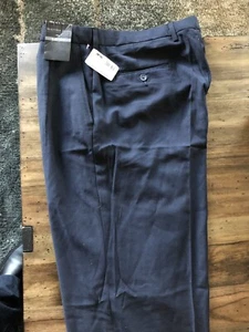 Geoffrey Beene 36 x 32 pleated & cuffed 60% polyester 40% rayon style 4180 - Picture 1 of 4