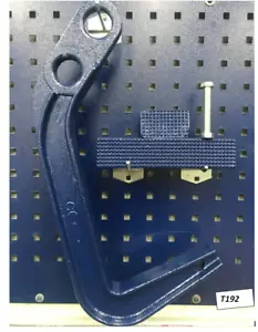 AUTO BODY FRAME MACHINE JUMBO DEEP HOOK WITH 2 PADS Mo Clamp Style 6410 - Picture 1 of 4