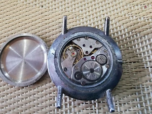 Vintage SELTENE HERRENUHR HERGESTELLT IN UDSSR WOSTOK 2209 - Bild 1 von 2