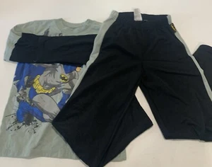 Batman Graphic Print Top & Pants Set Boys Size 7 - Picture 1 of 15