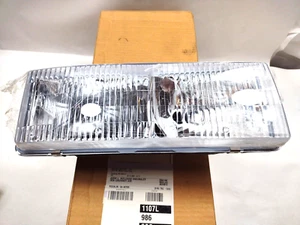 Genuine OEM GM Passenger Side Headlamp 1995-2005 Chevrolet Astro 16524092 - Picture 1 of 6