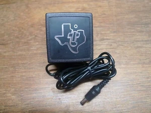 ADAPTADOR SERIE SPEAK AND SPELL TI AC 9199A NUEVO STOCK ANTIGUO FUNCIONA PERFECTAMENTE - Imagen 1 de 3