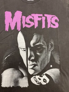 Misfits Modern Boot AOP Shirt - Größe L - Bild 1 von 7