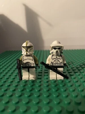 Genuine LEGO Green Clone Sargent, ARF Trooper - From Sets 7193, 75000 - Image 1 of 4