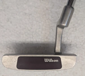 Right Hand Wilson Deep Red 100 Series Putter / 33 Inch - Picture 1 of 8