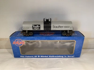 ATLAS O STAUFFER CHEMICAL 17,360 GALLON TANK CAR W/ KADEES! (3 RAIL SCALE) 17360 - Image 1 of 4