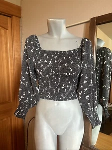 Bishop & Young NWOT Top Shirt Blouse Sexy Sassy Black Tan Small S - Picture 1 of 4