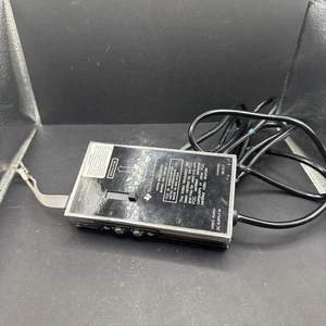 Adaptador modulador de video RF Texas Instruments modelo UM1381-1 para computadora TI99/4A - Imagen 1 de 5
