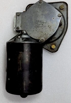 MERCEDES-BENZ  W108,W109  250SE 280SE  300SE, BOSCH WINDSHIELD  WIPER  MOTOR . - Image 1 of 4