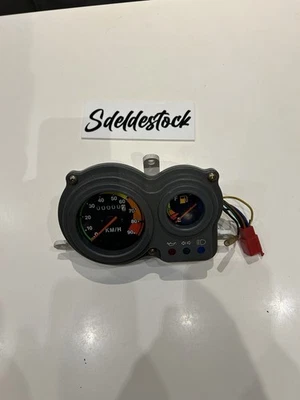 1 compteur scooter chinois 90 km/h  1 broche 6 fils + 2 fils - Imagen 1 de 4