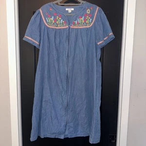 New Go Softly Patio Dress L Denim Pockets Birdhouse Bird Zip Front - Picture 1 of 5