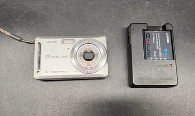 Digitalkamera Casio Exilim EX-Z19 Silber Kompakt Geprüft Vintage - Bild 1 von 4