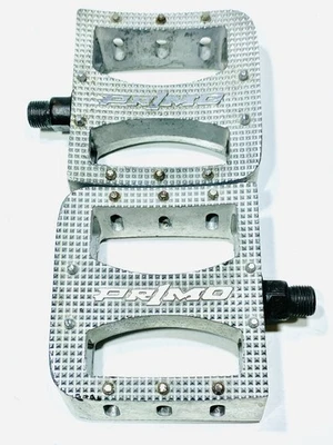 Primo BMX Bicycle Pedals S Super  Tenderizers  9/16 inch Aluminum - Image 1 of 4