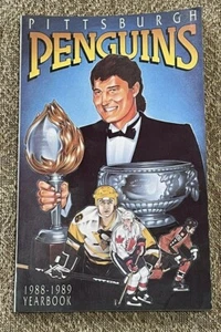 Pittsburgh Penguins Yearbook 1988 - 1989 NHL Hockey Mario Lemieux Media Guide - Picture 1 of 1