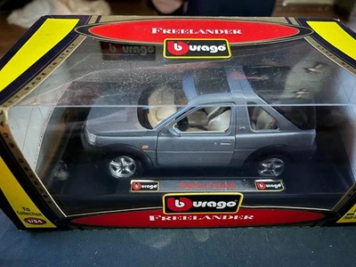 Land Rover Freelander escala 1:24 Bburago Foto 1 de 4
