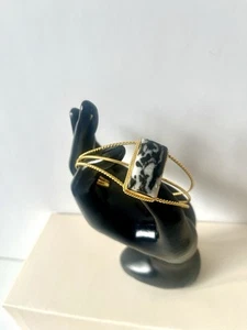 White Buffalo Turquoise & Gold Plated Bangle Bracelet 20cm Gemstone Jewellery - Picture 1 of 5